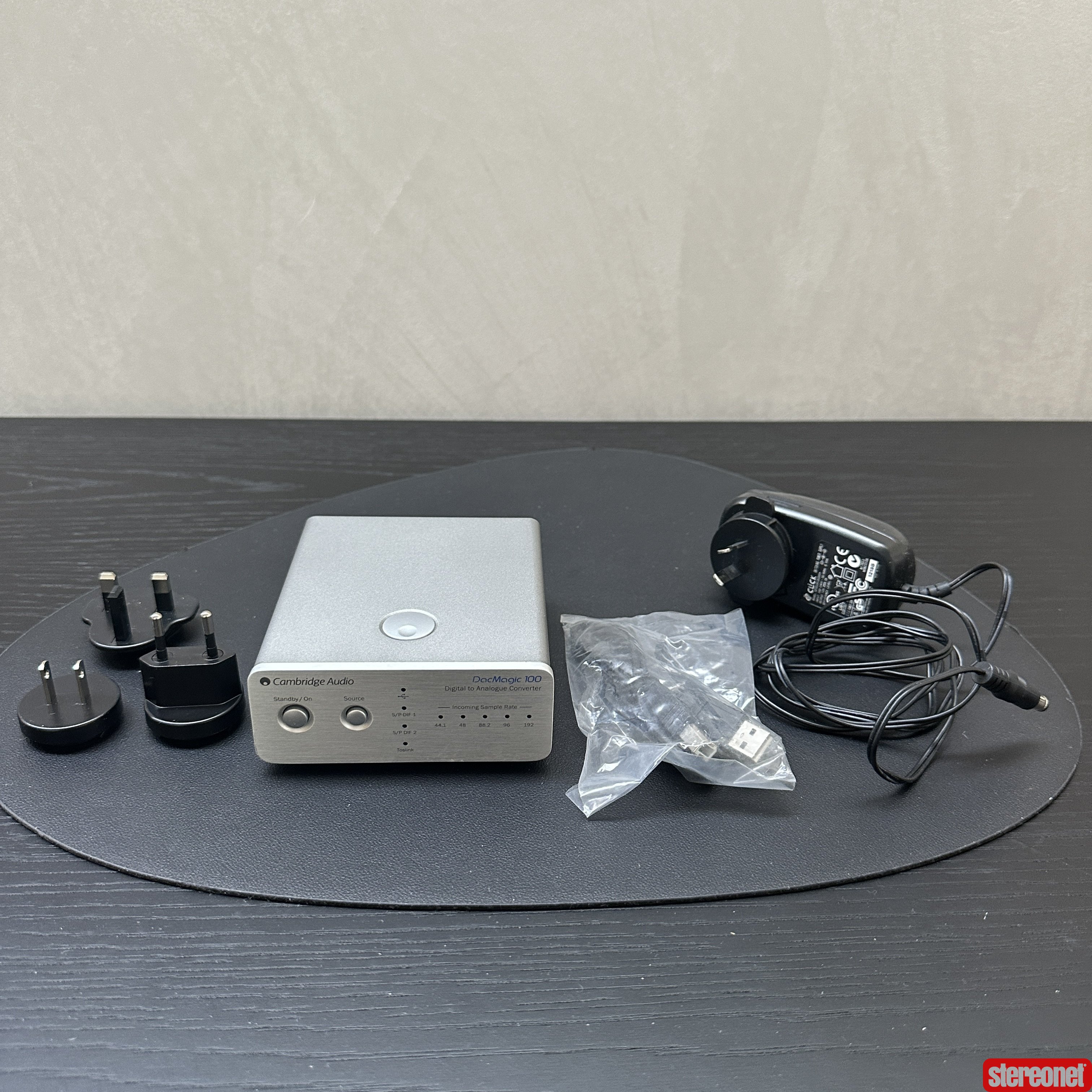 Cambridge Audio Dacmagic 100 Digital Analog Converter (DAC)