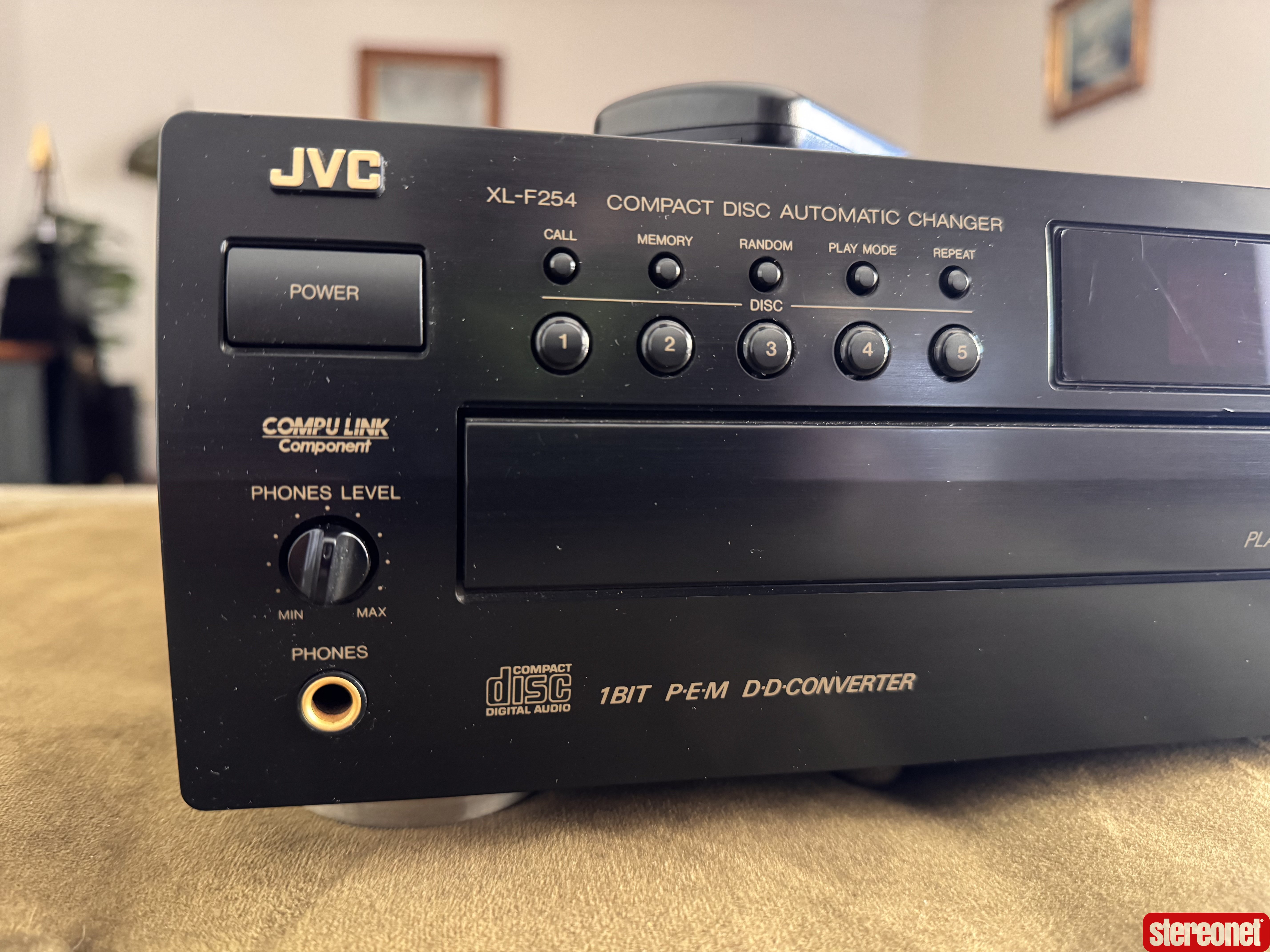 JVC JVC XL-F254 CD Player