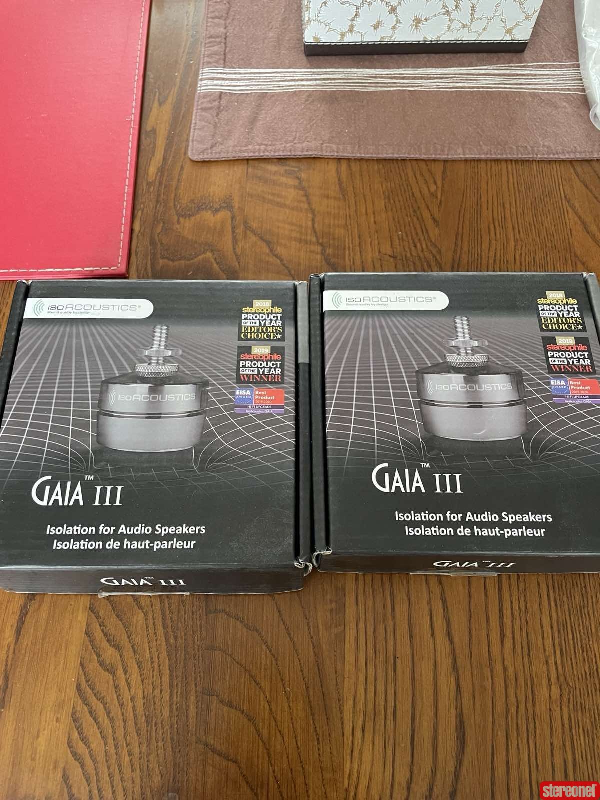IsoAcoustics Gaia 3 Isolation Footers