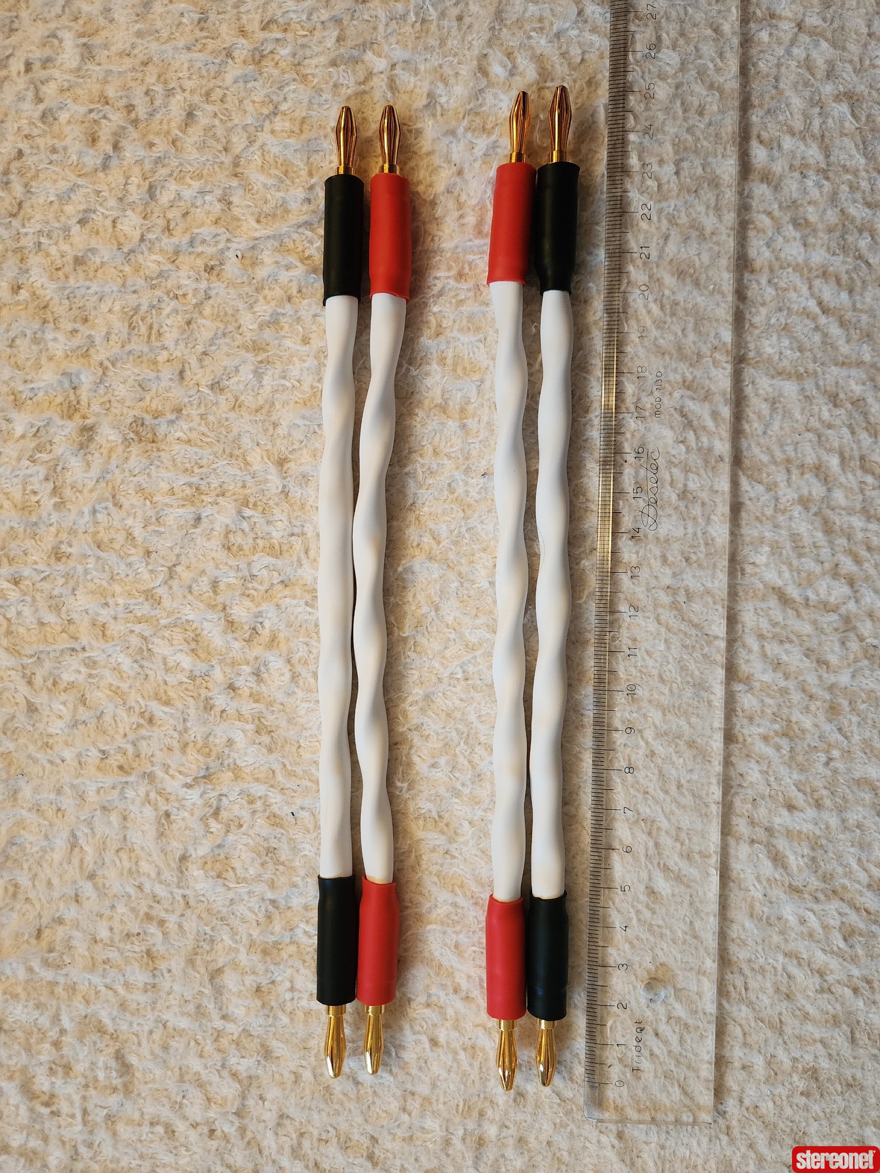 Canare 4S11 Speaker Cables (Jumper)