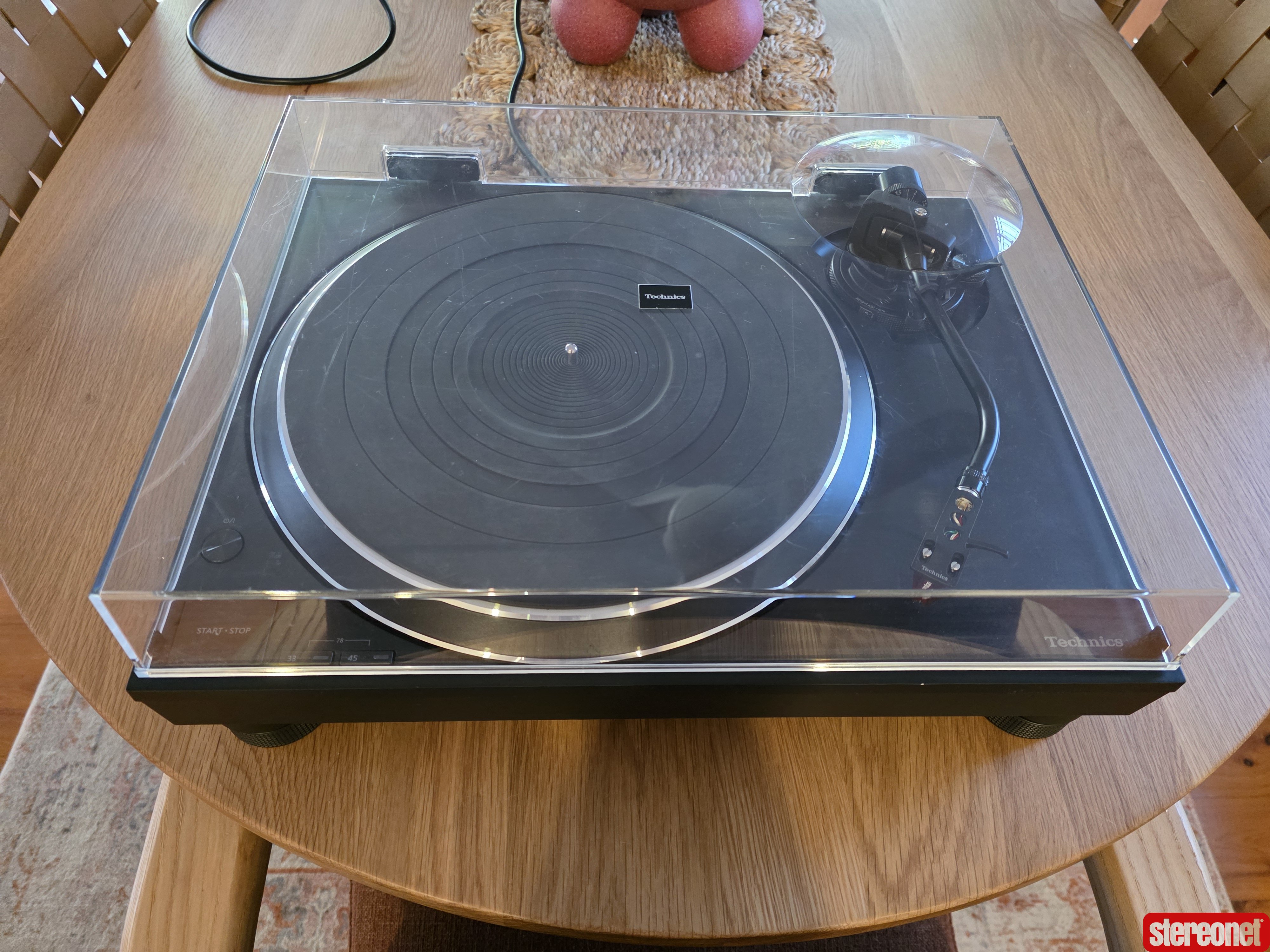 Technics SL1500c Turntable