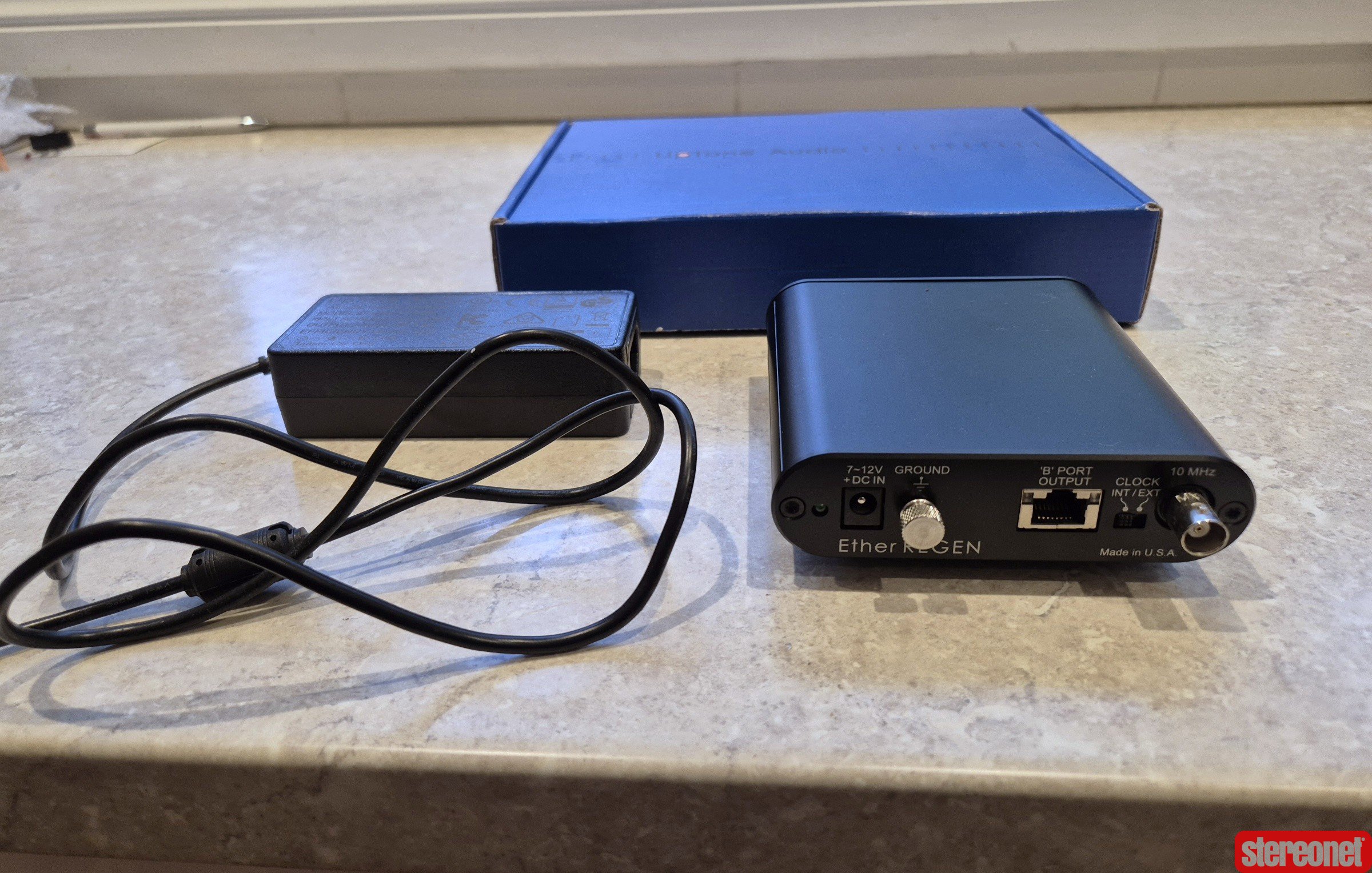 Uptone Audio EtherREGEN Network Switch