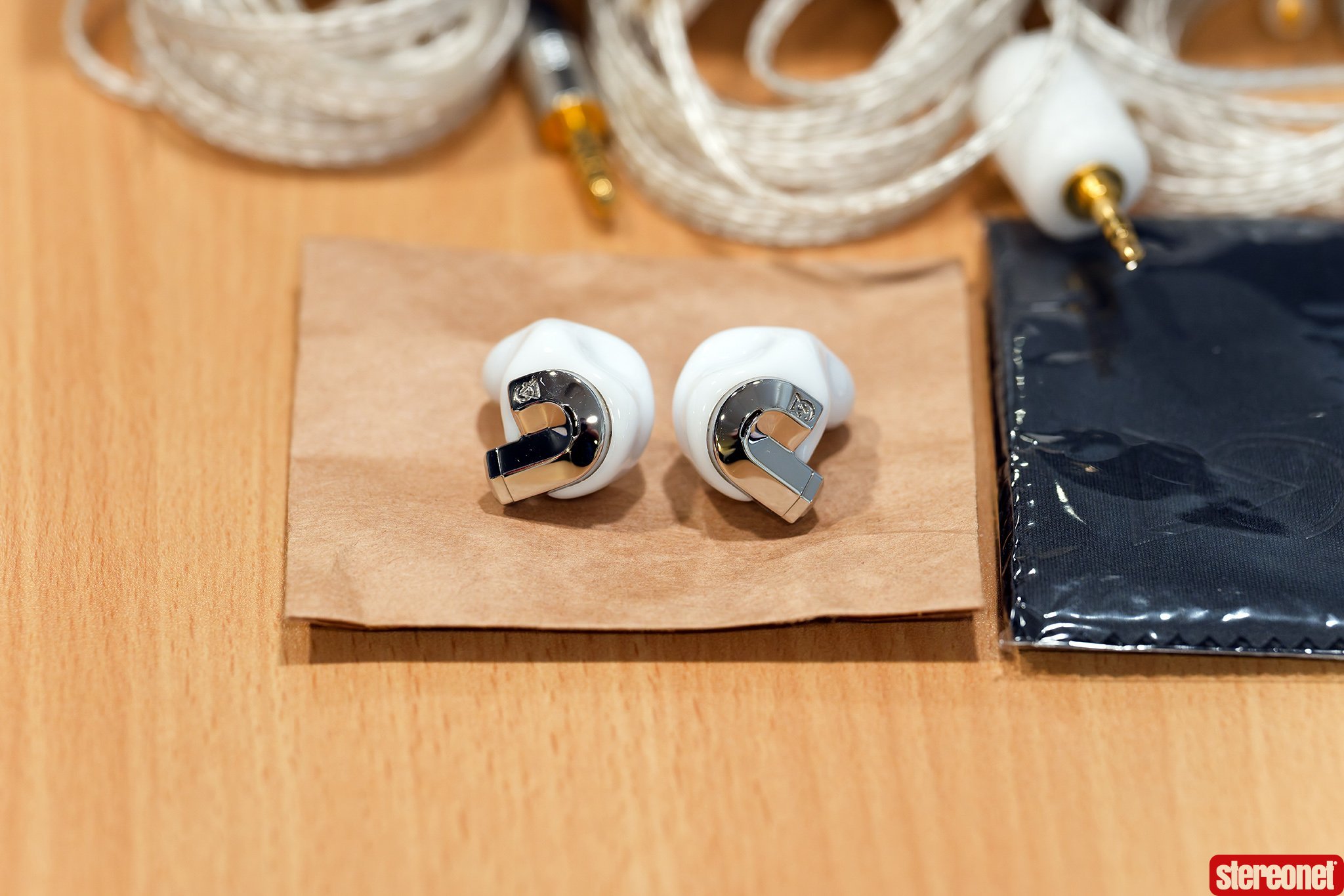 Campfire Audio Bonneville Achromatic (1 of 25) Headphones - In Ear Monitors