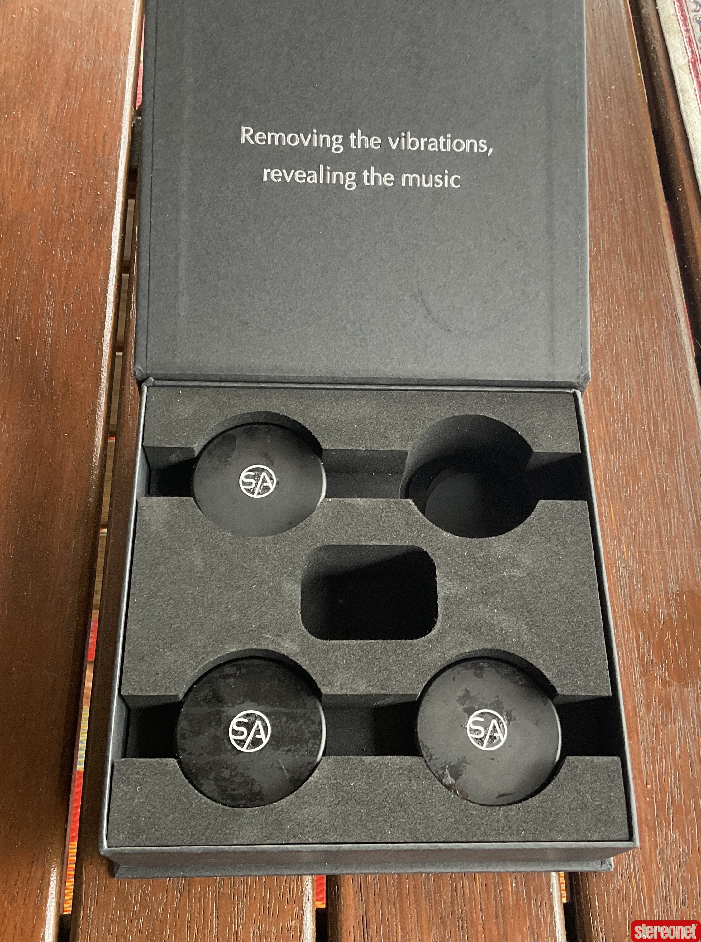 Stack Audio AUVA EQ Isolation Footers