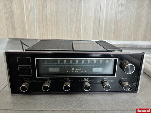 McIntosh MR 78 FM Tuner