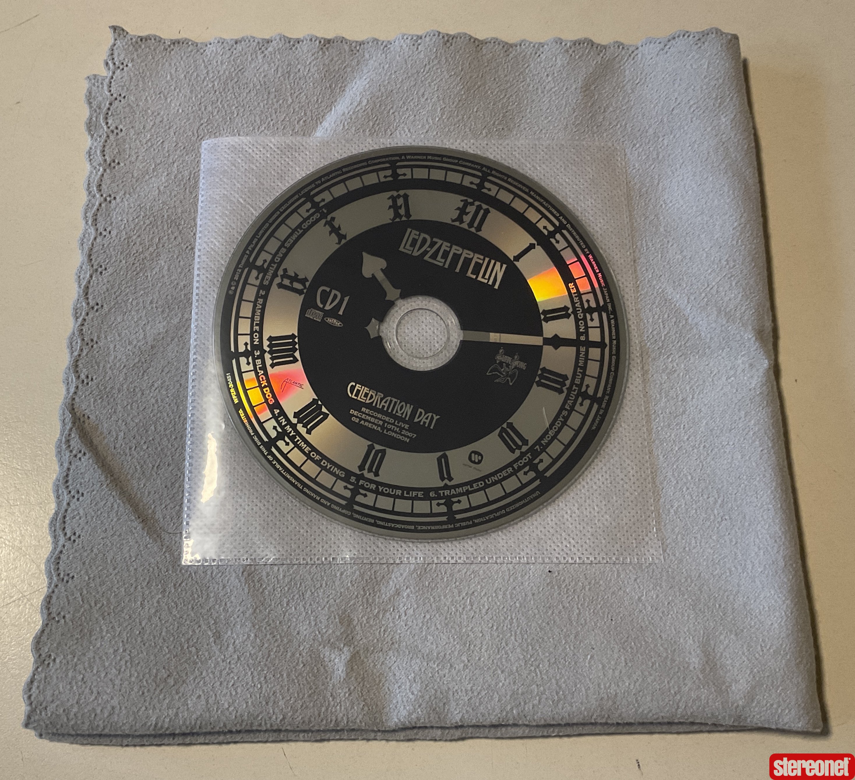 CD Protective Sleeves (30) + CD Microfibre cloth CD Accessories