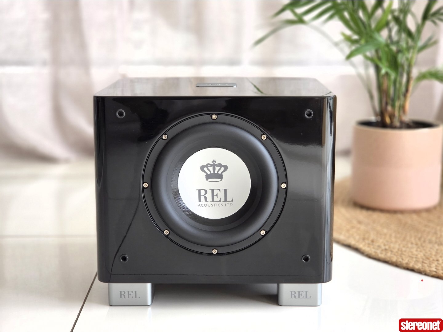 REL Acoustics T7x Subwoofer (Active / Powered)