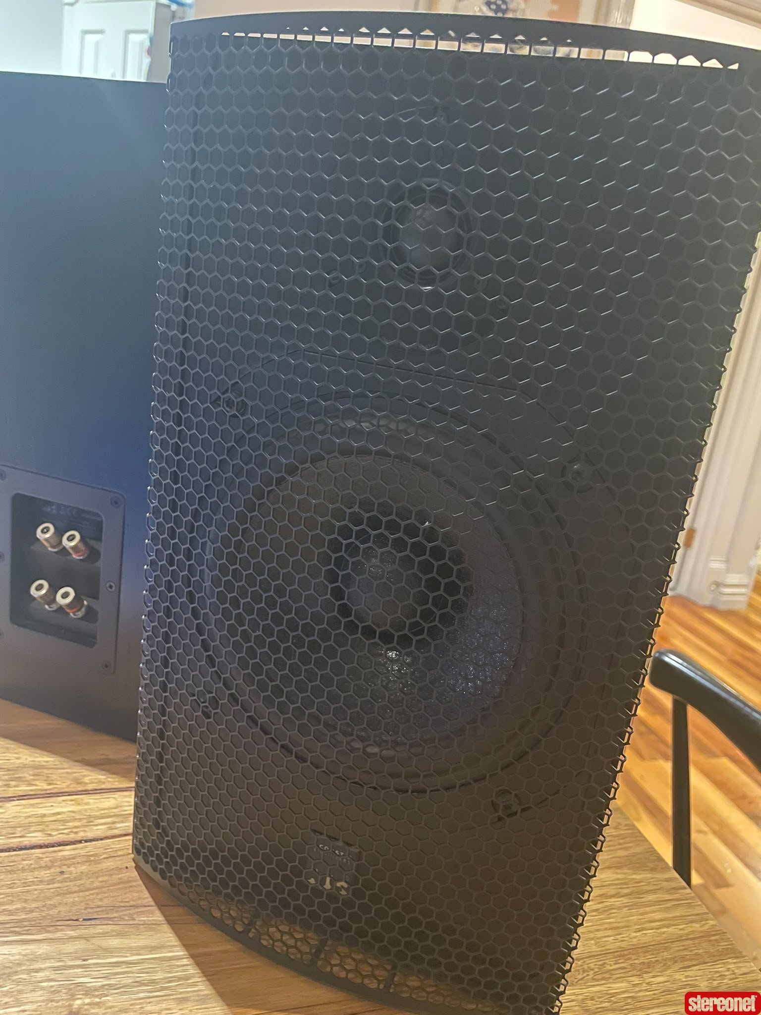 ATC SCM 11 V2 Bookshelf Loudspeakers