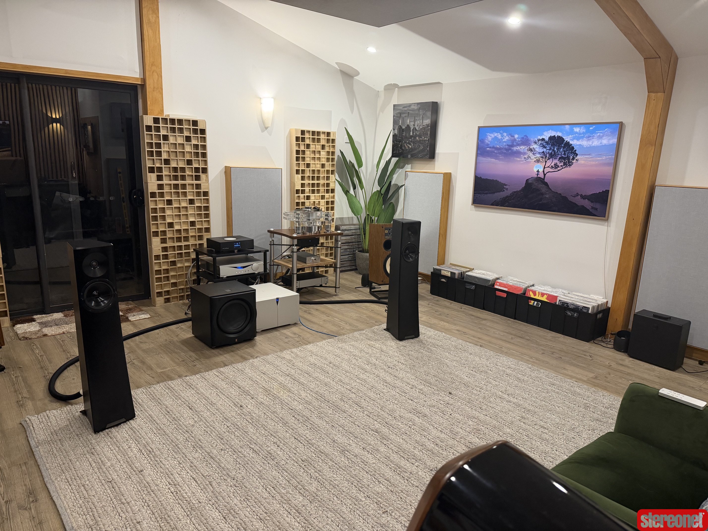 YG Acoustics Carmel 2 Floorstanding Loudspeakers